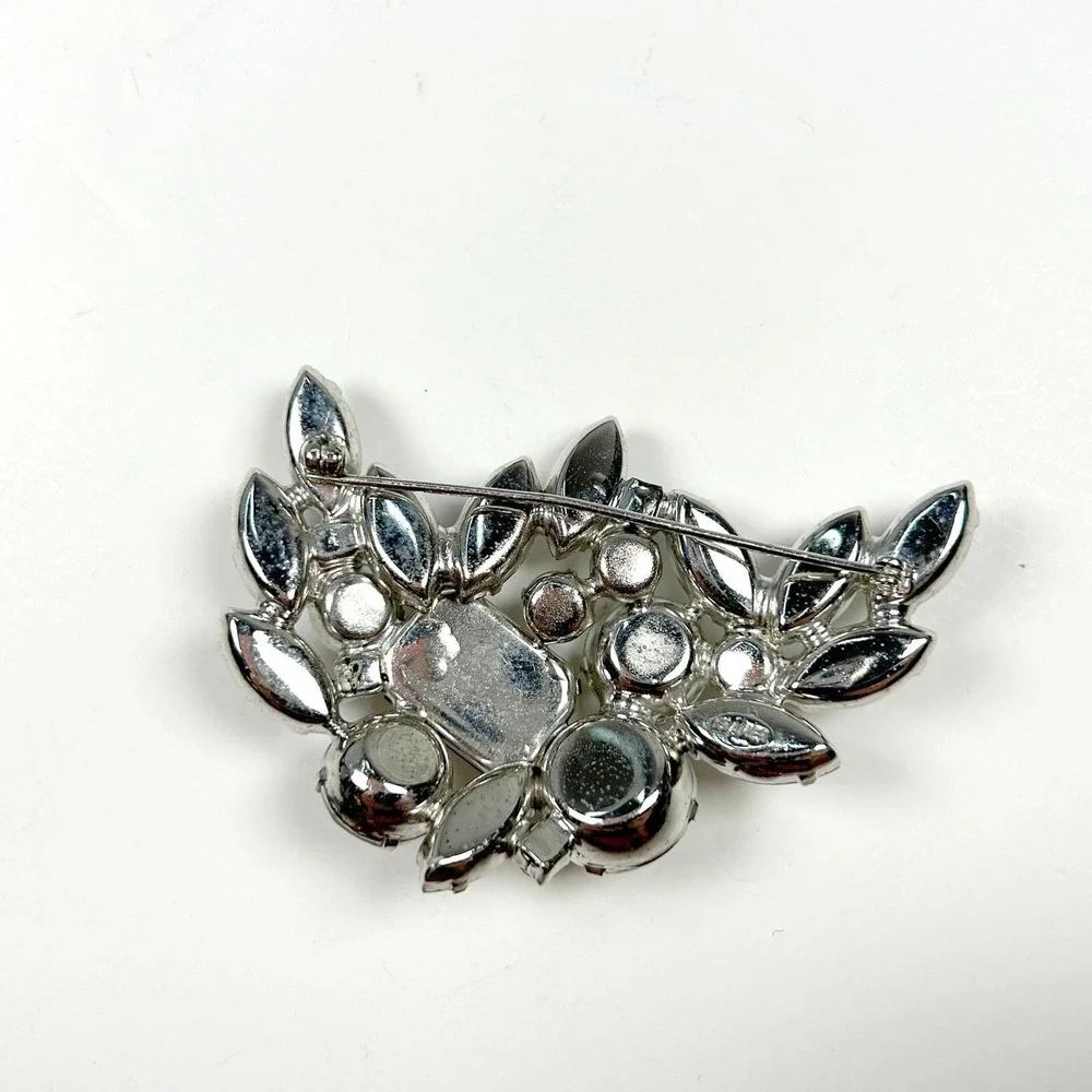 Kramer Rhinestone Statement Brooch Pin Silver Tone Clear Vintage‎ Old Hollywood